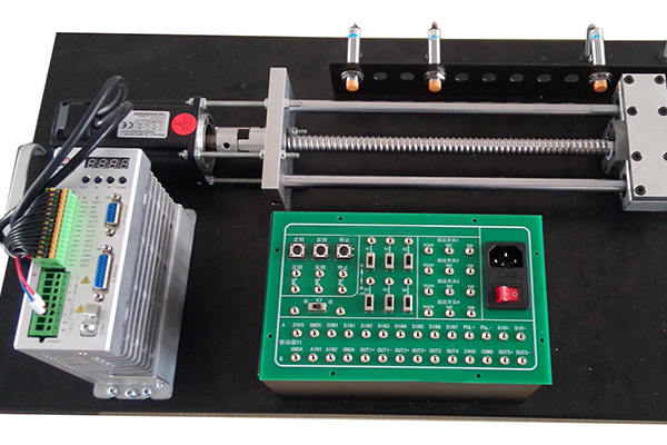 Debugging servo motor